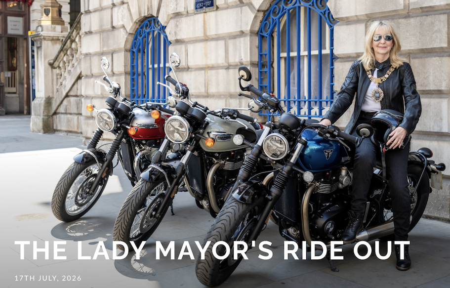 Lady_Mayor_on_Bike.png